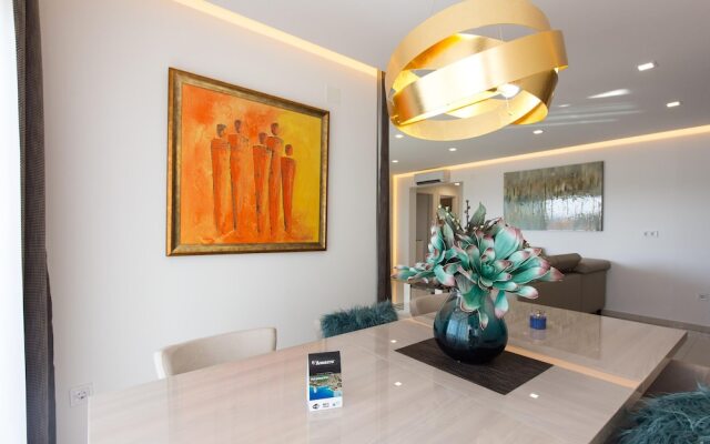 Apartments Amarru