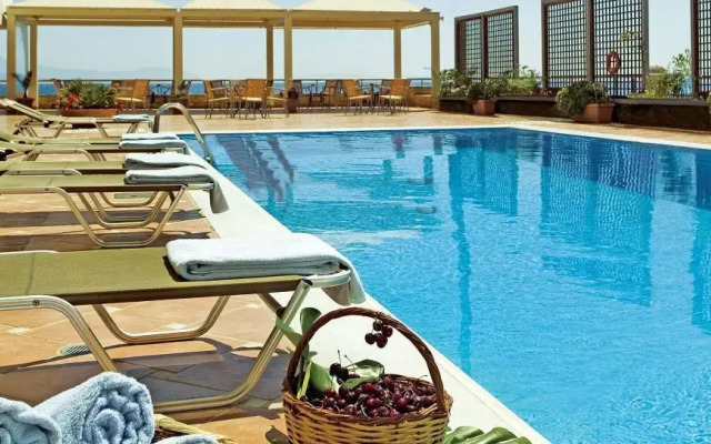 Отель Chios Chandris 