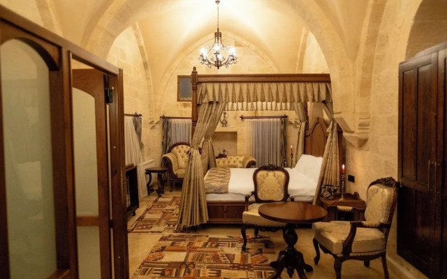 Kasr-i Divan Hotel