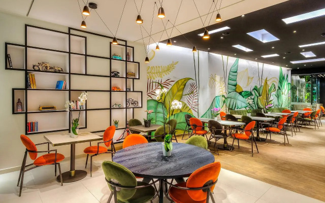 Ivis 4 Boutique Hotel