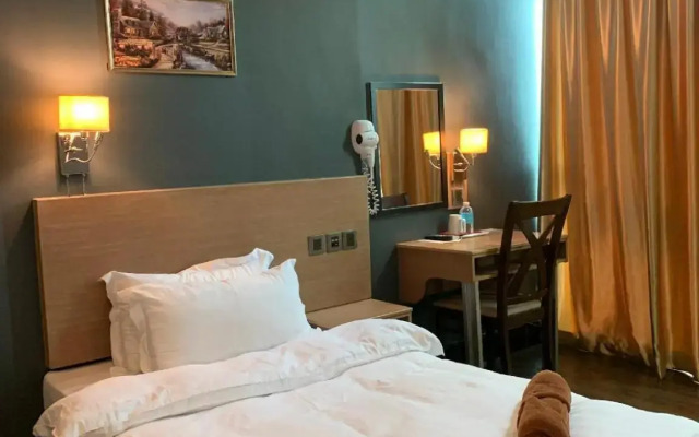 The Room Hotel