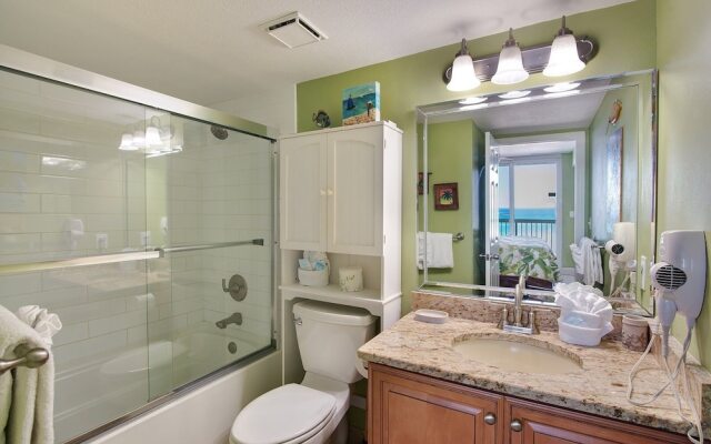 Pelican Beach 1014 2 Bedroom Condo by Pelican Beach Management