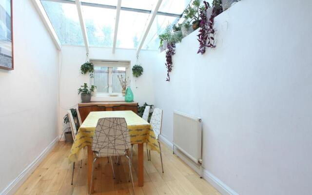 Fabulous East Finchley