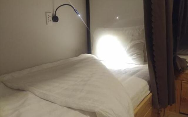 40K Dorm