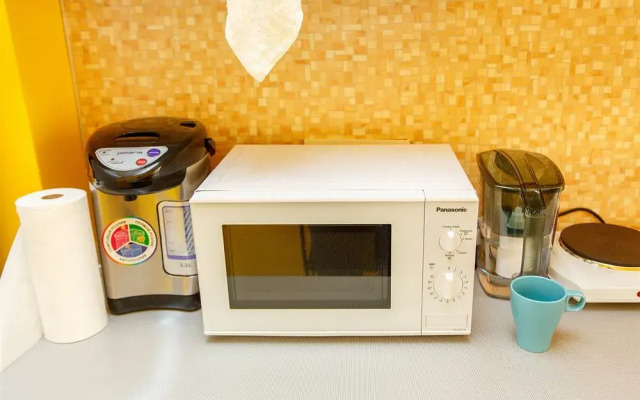 Four Squares Novoslobodskaya