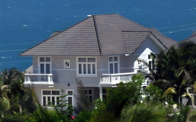 Villa Panda at Sea Links Golf Resort