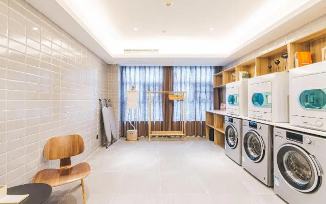 Atour Hotel (Hangzhou Hushu South Road)