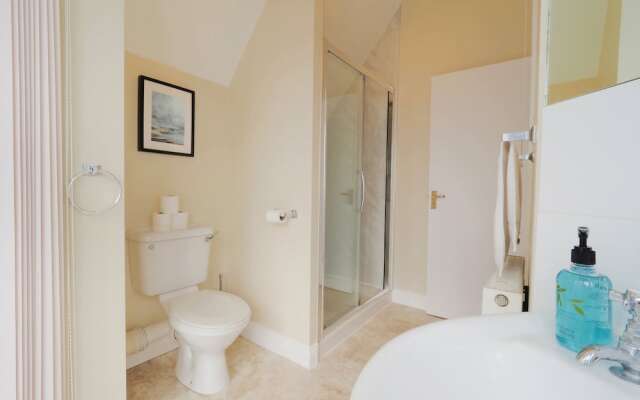 Kings Corner- Townhouse in the city