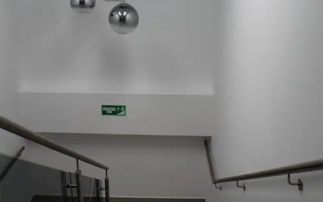 Hotel Saron
