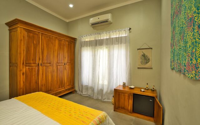 Ladiva Shore Hotel