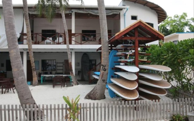 Thulusdhoo Surf Camp