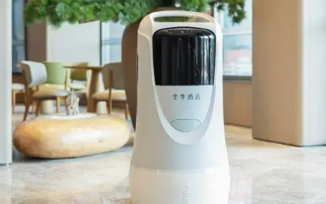 Seasons Hotel (Yancheng century avenue Yongning Automobile City Branch)