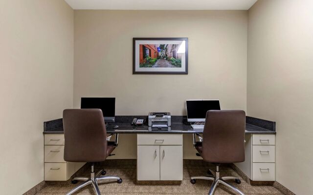 Comfort Inn & Suites