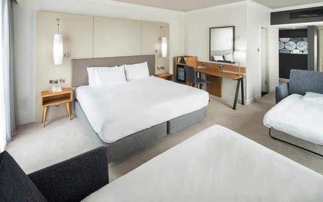 Crowne Plaza Stratford Upon Avon by IHG