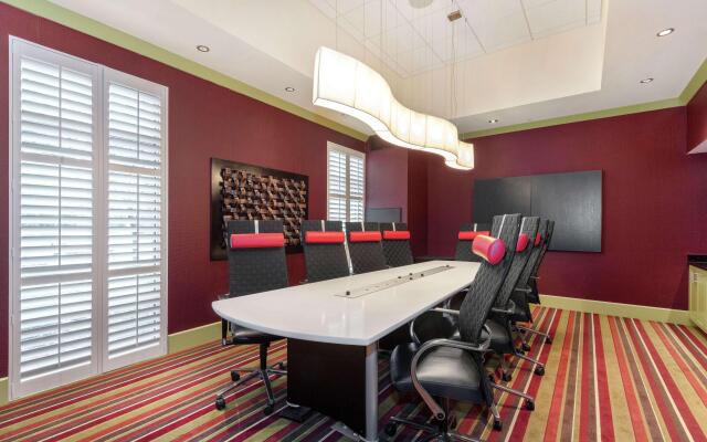 Hampton Inn & Suites Raleigh/Crabtree Valley