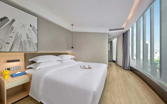 Funyard Select Hotel (Guangzhou Baiyun Airport Renhe Subway Station)