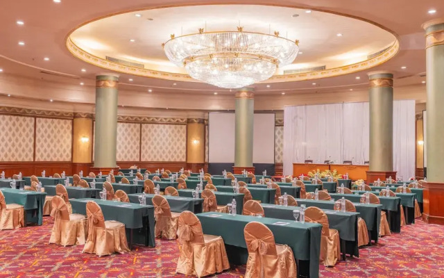 ARTOTEL Suites Aquila Bandung