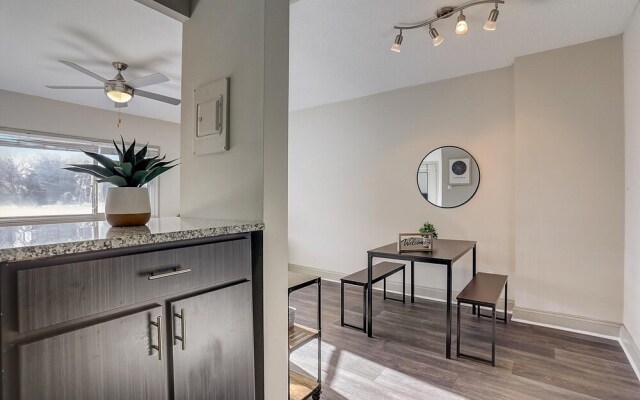 FRONTDESK 500 Fifth Apts Downtown Nashville