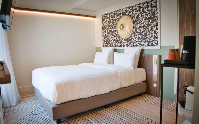 Hotel Yac Paris Clichy, A Member Of Radisson Individuals