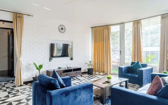 Camelia by Da Alohas luxe 2 BHK Suite