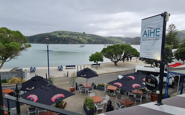 Akaroa Village Inn