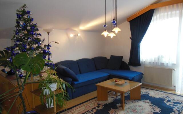 Garden Apartments Janša