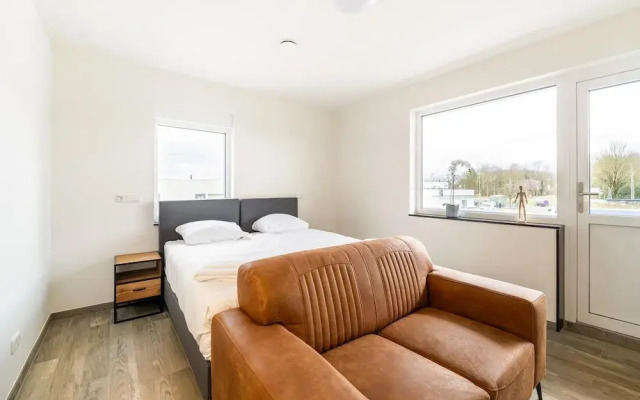 Beautiful Apartment Near Recreational Facility