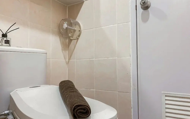 Restful 2BR at Podomoro Golf View Apartment
