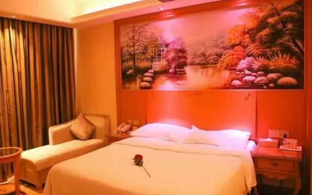 Vienna International Hotel (Li Guang Load Yong Run Plaza) – Guest Rooms – Foshan