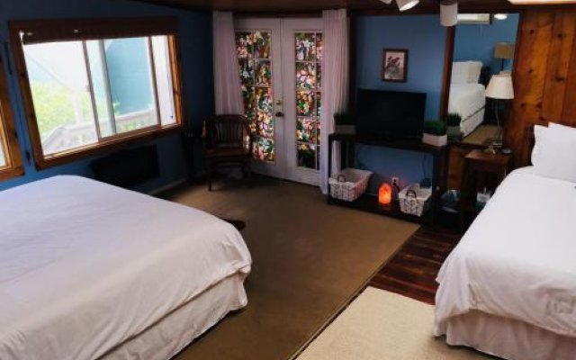 Aloha Junction Guest House