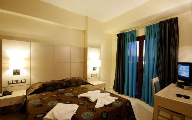 Theros Hotel