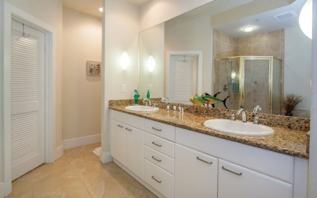 Crcph03 3 Bedroom Condo