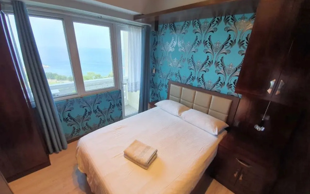 La Mirada Residences