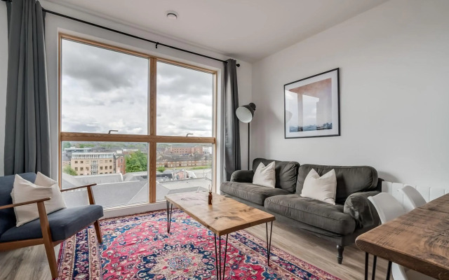 Modern Ground Floor Duplex Apartment