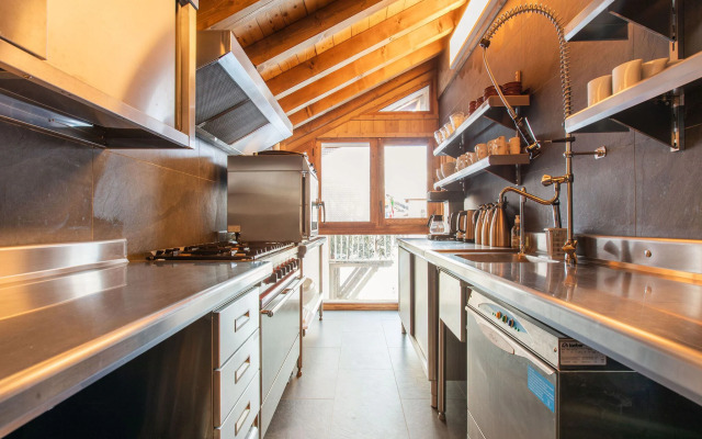 Lush Chalet in Champagny en Vanoise with Sauna