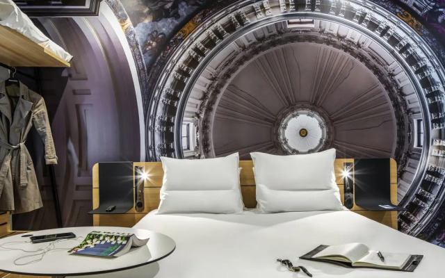 Отель Novotel Belleville Paris 20