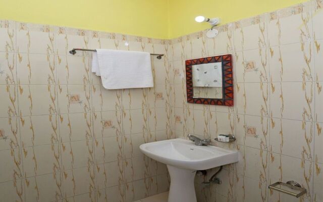 OYO 11731 Sterling Guest House