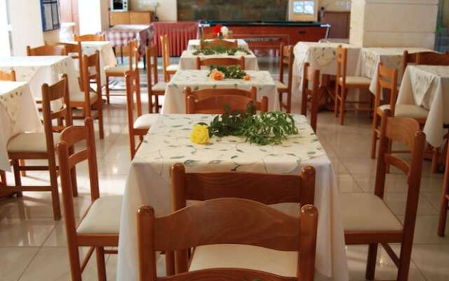 Captains & Commodore & Admiral Complex