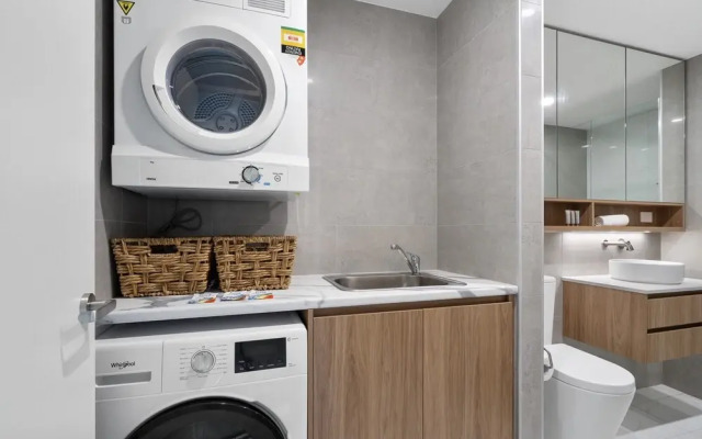 Stylish 1-bed Apartment With Rooftop Access