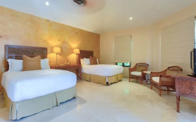 Villa Tranquila: 4 Bedroom Ocean View Villa Perfect for Relaxing at a Discounted Rate!