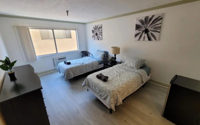 Warm Unit W-Private Bath-C04