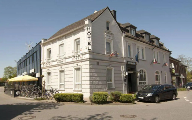 Airport Hotel Jägerhof Weeze