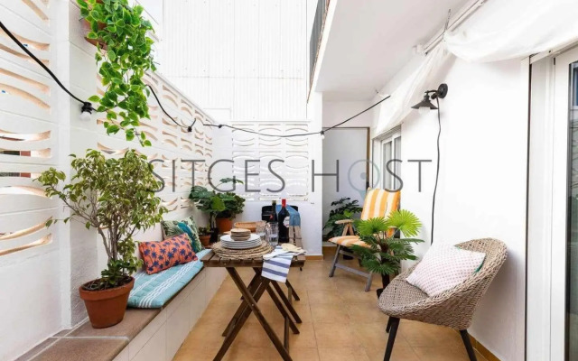 Con patio y a 5 minutos de la playa