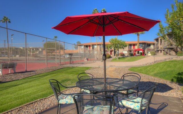 Scottsdale Park Suites
