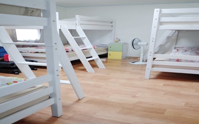 Hongdae Chef Guest House