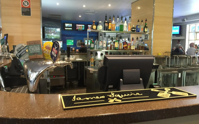 Port Macquarie Hotel