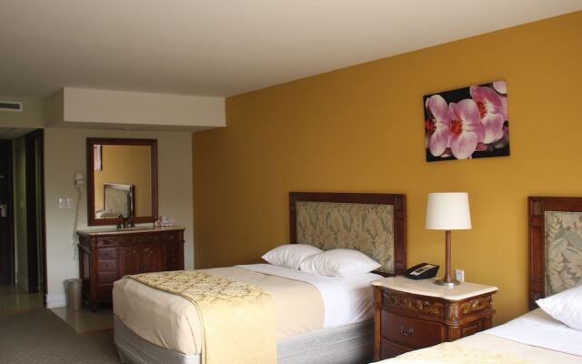 Clarion Hotel & Suites Curacao