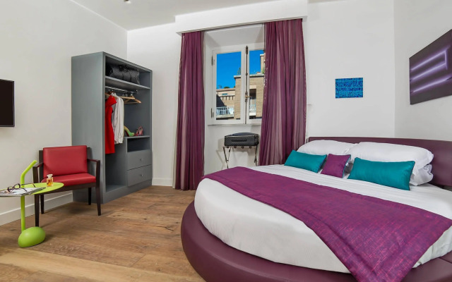 Boutique Centrale Relais