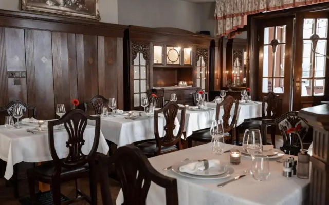 Hotel Weisses Haus