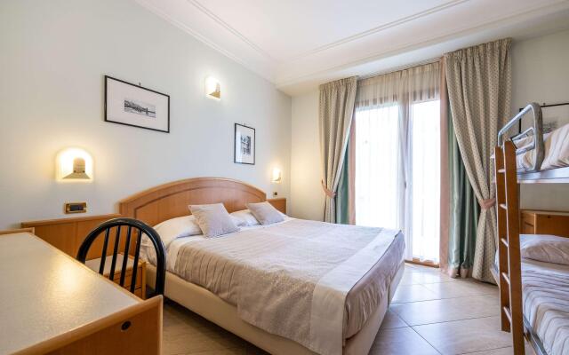 Comfort Hotel Gardenia Sorrento Coast